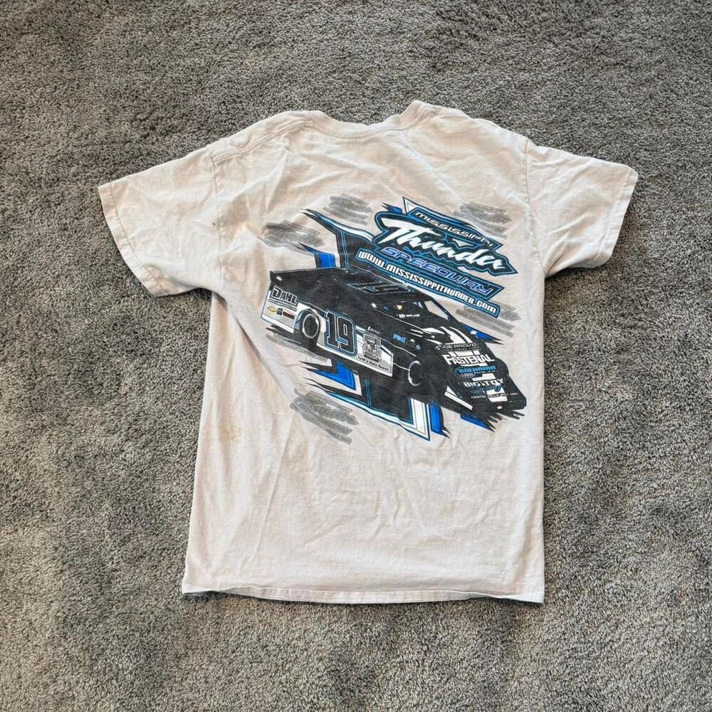 Gildan Men's White and Cream T-shirt